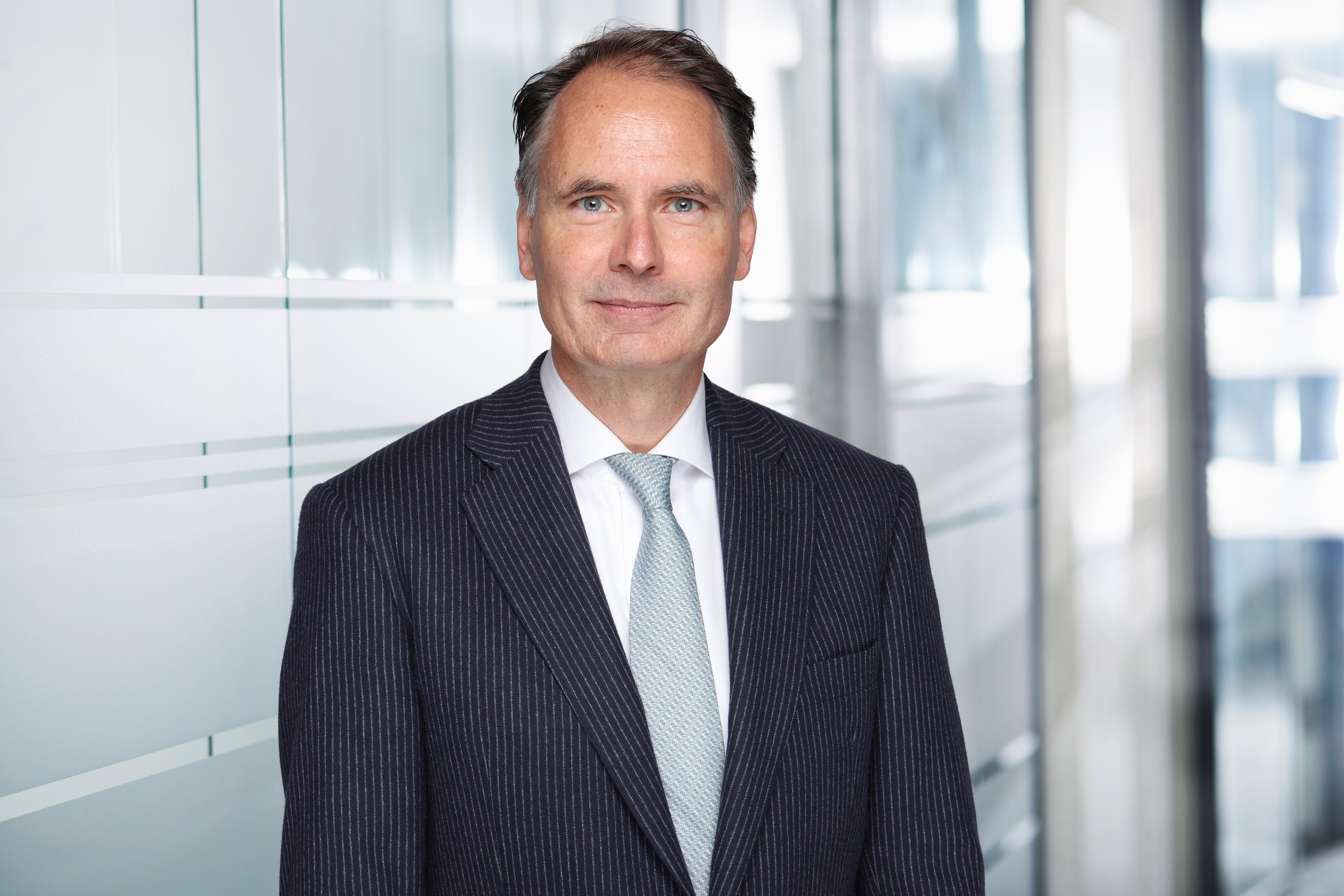 Dr. Marc Jochims